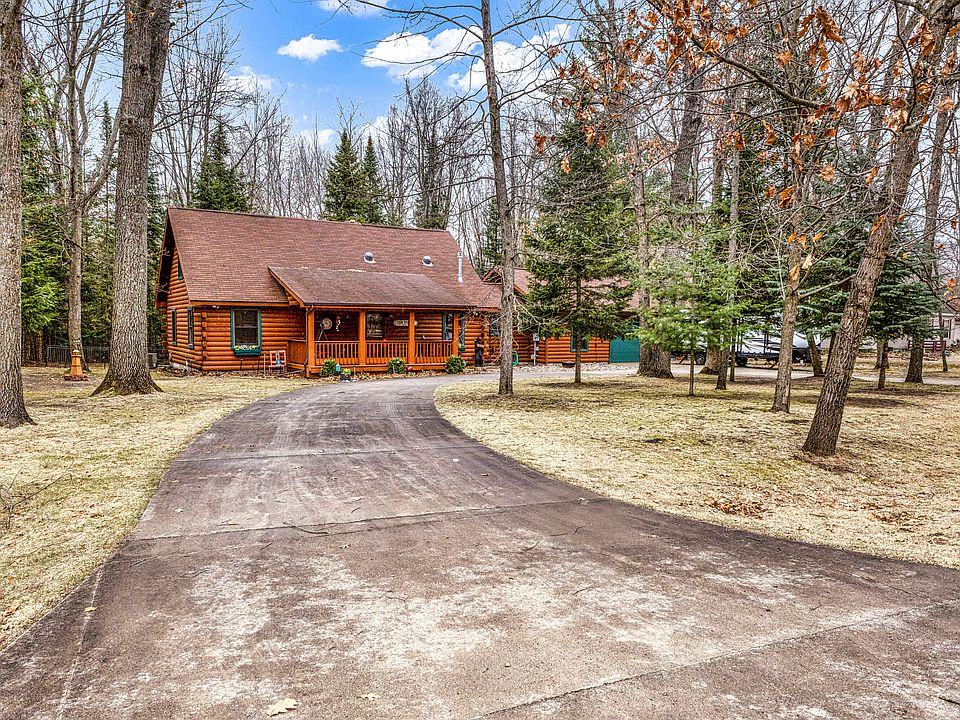 1st image of 305 Meadow Ln