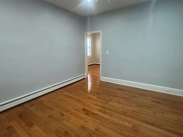 159 Division Ave #2 — Photo 4