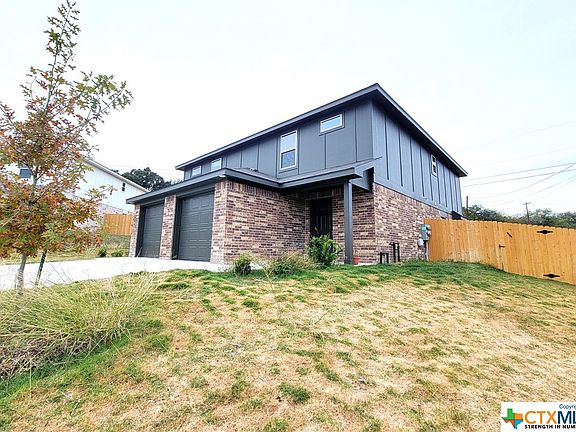 4th image of 303 Agua Chiquita Ct