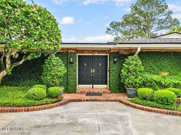 4105 VENETIA Boulevard, Jacksonville, FL 32210