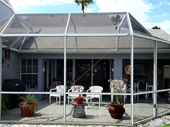 2nd image of 3512 51st Avenue Dr W