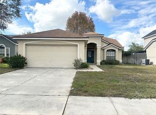1571 Margarete Crescent Dr, Apopka, FL 32703
