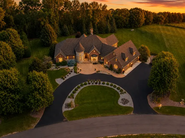 130 Bergamot Dr, Hamel, MN 55340