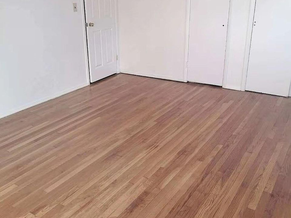 2nd image of 2337 Whitestone Expy Floor 2