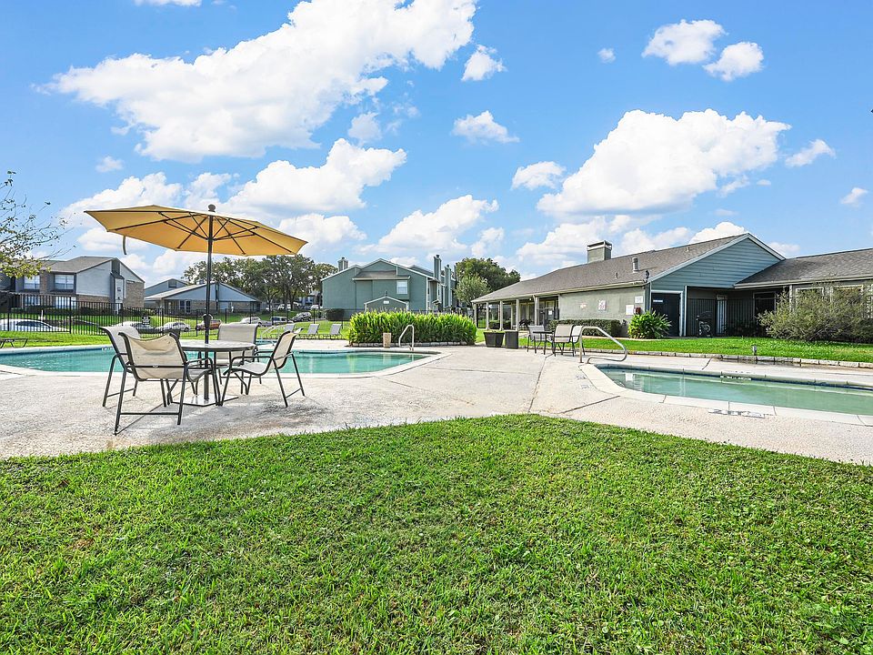 Beautiful pool area