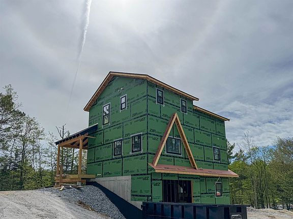 2nd image of 100 Sawyer Hill Road