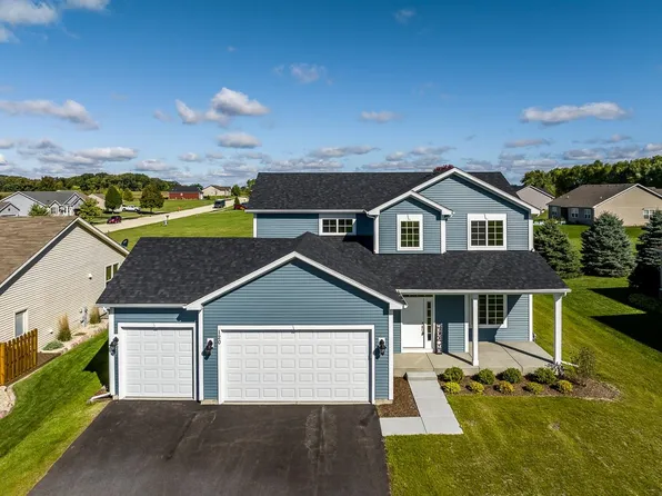 120 Dawson Creek Trl, Poplar Grove, IL 61065