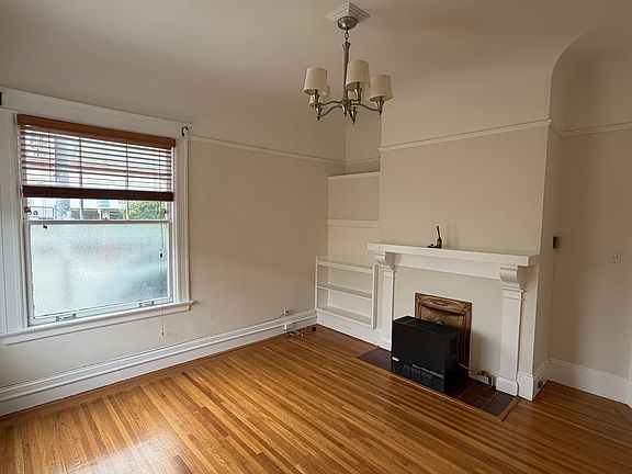 2nd image of 606 Balboa St APT 4