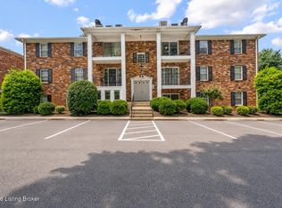 3307 Colonial Manor Cir Unit 6B, Louisville, KY 40218