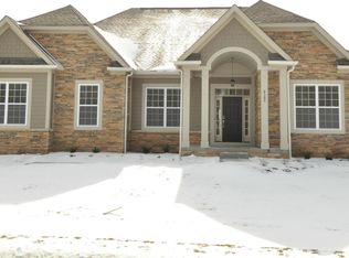 8385 Holmsdale Pl LOT 21, New Albany, OH 43054