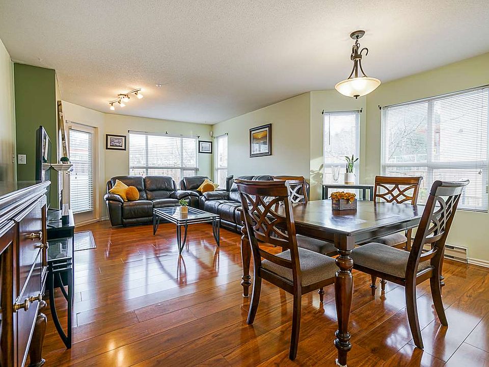 1st image of 13955 Laurel Dr #209