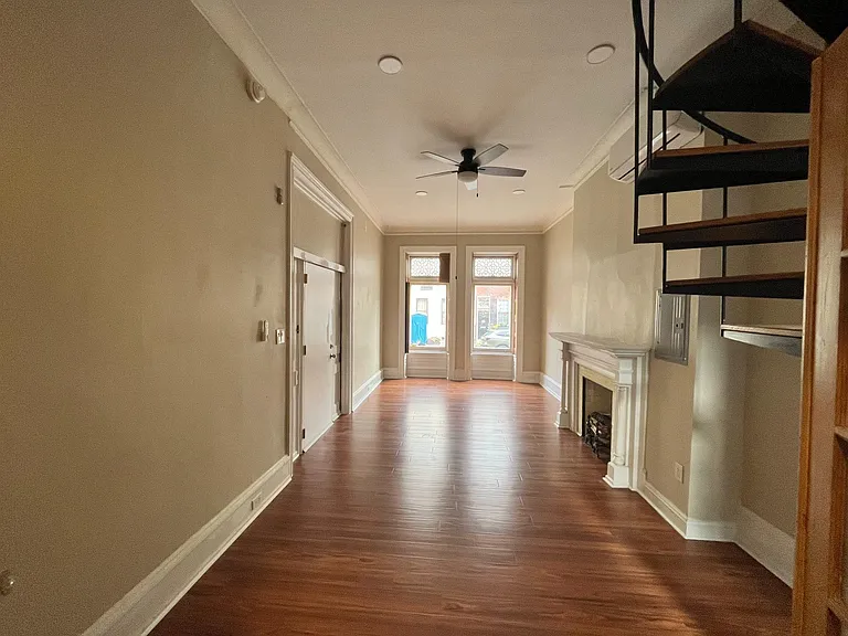 252 S 23rd St #1F — Photo 6