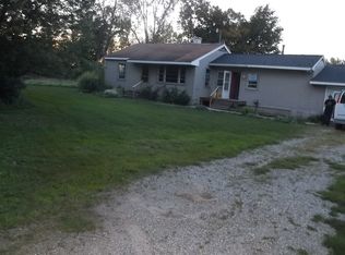 9015 Wager Rd, Lyons, MI 48851