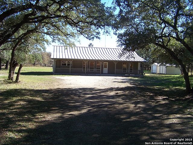 1st image of 126 Oak Holw