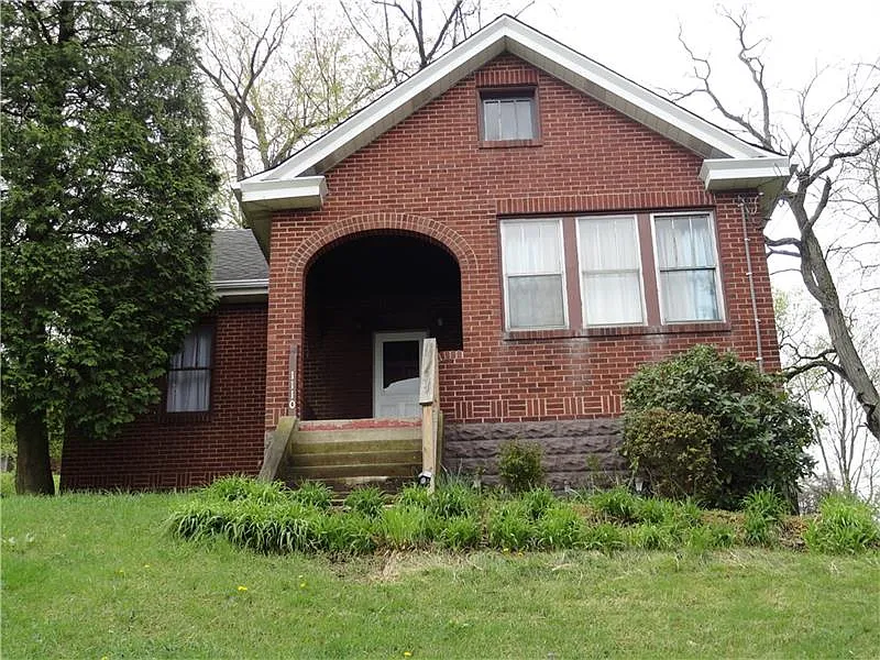 1110 Gary Ave photo 1