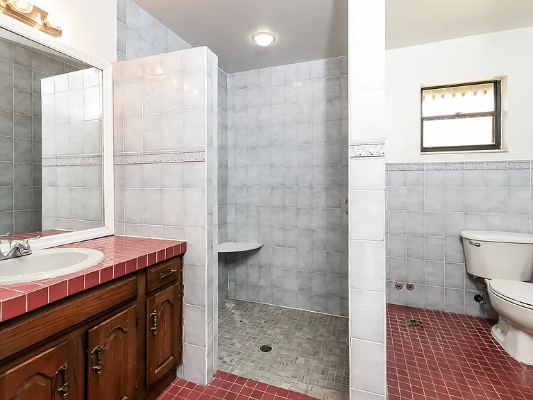 14480 Stirrup Ln — Photo 11