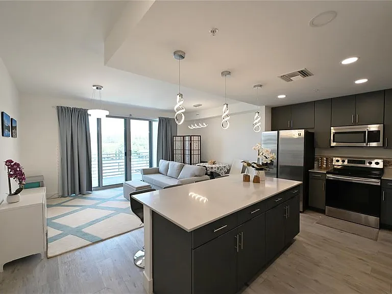 1709 N Tamiami Trl #208 — Photo 8
