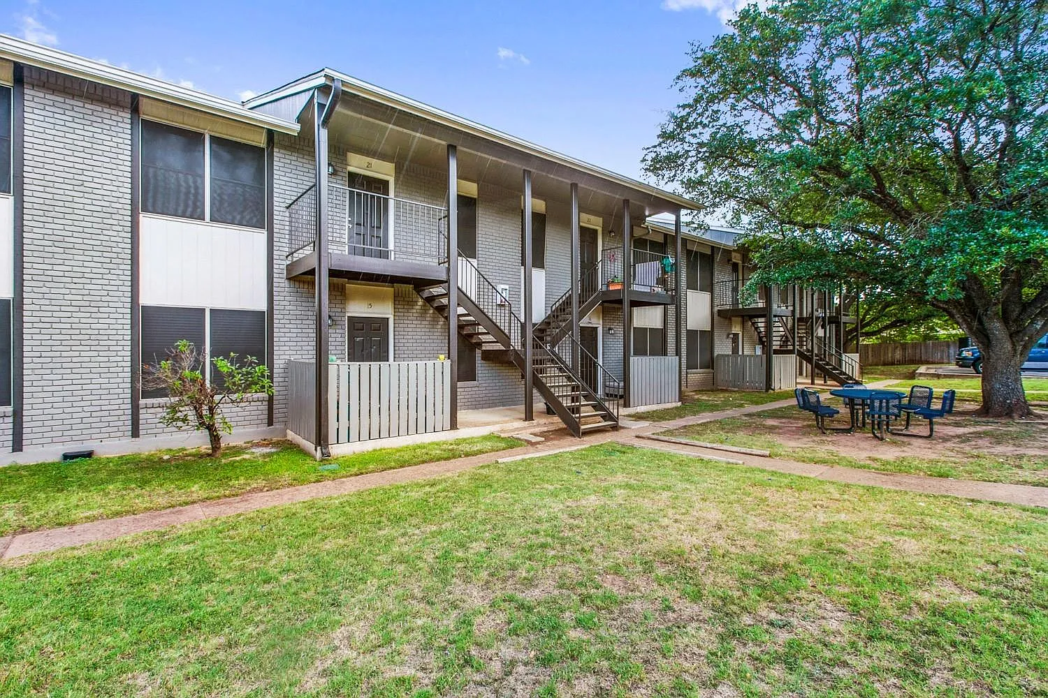 11519 Pecan Creek Pkwy — Photo 1