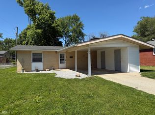 1702 Beechwood Dr, Plainfield, IN 46168