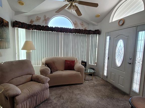 Unit Photo