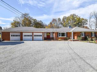 2933 Bell Rd, Newburgh, IN 47630