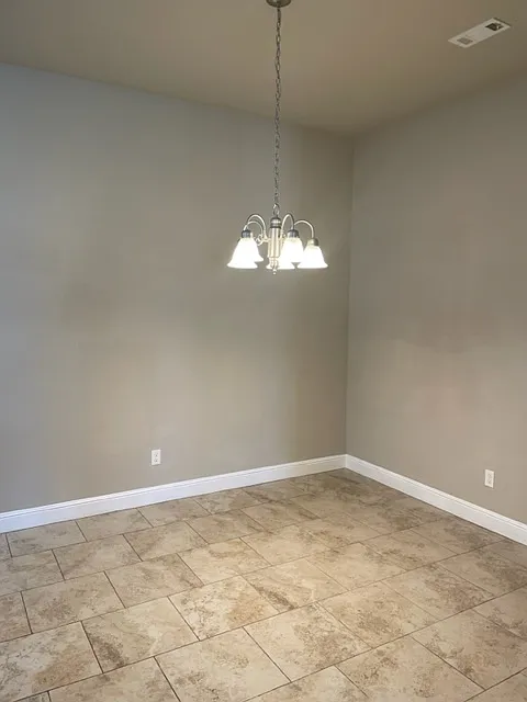 3 bed, 1671 sqft, $1,550 — Photo 4