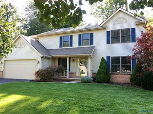 3765 Hampstead Dr, Sylvania, OH 43560