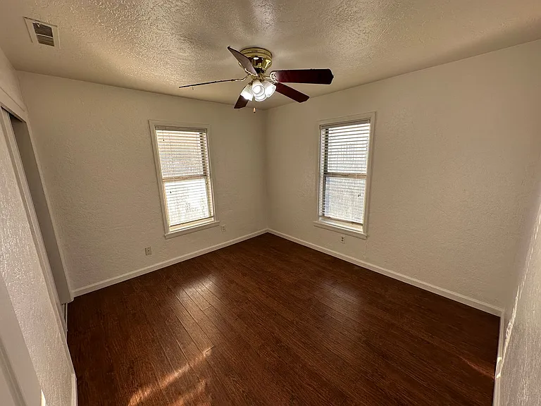 FIF225 — Photo 9