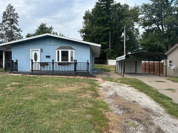 1524 W Granview Dr, Quincy, IL 62301