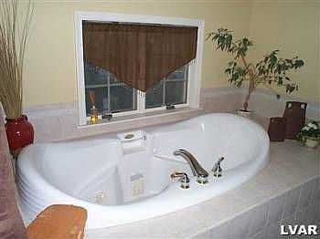 5th image of 4457 Loraine Ln