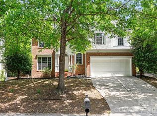 5802 Swanston Dr, Charlotte, NC 28269