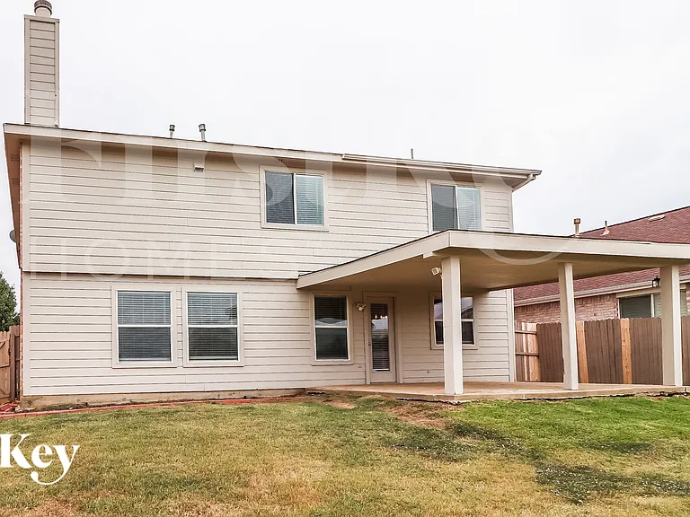 9812 Westmere Ln — Photo 15