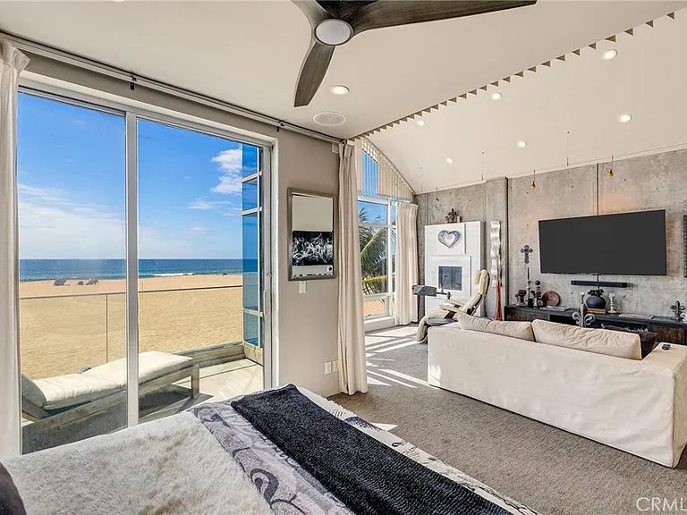 2024 The Strand — Photo 35