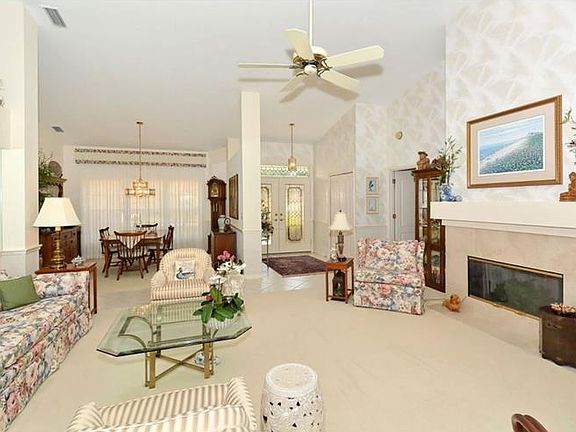 4th image of 4371 Highland Oaks Cir