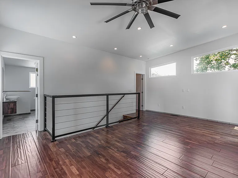 59 Mulberry Ln — Photo 14
