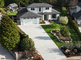 1414 Sunrise Pl, Sunshine Coast, BC V0N 1V5