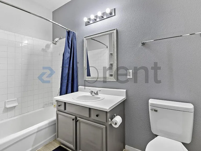 2030 Rancho Lake Dr — Photo 4