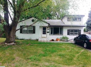 110 S Waverly St, Kennewick, WA 99336