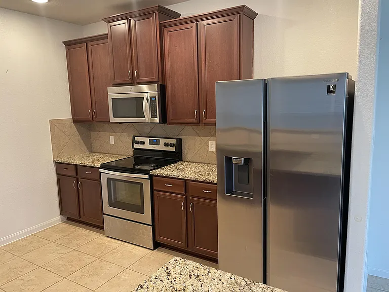 1680 Breanna Ln — Photo 6