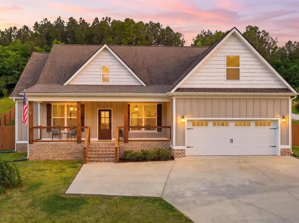831 Dedmon Rd, Ringgold, GA 30736