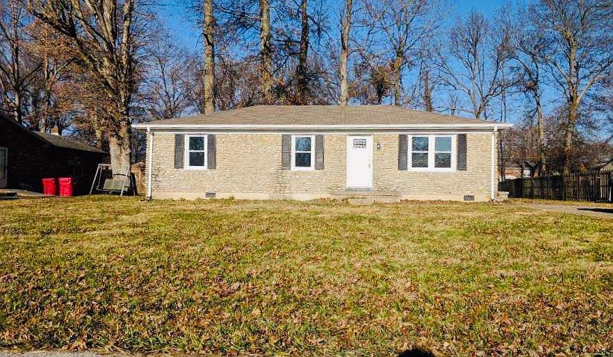 1st image of 97 Strawberry Ln