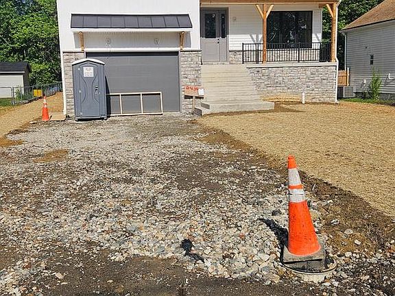 2nd image of 2434 Lodge Farm Rd