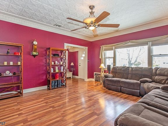 3rd image of 248 Copeland Ave