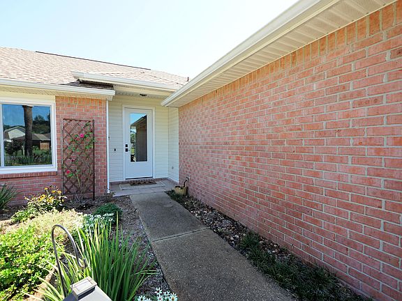 4th image of 4419 Southminster Cir
