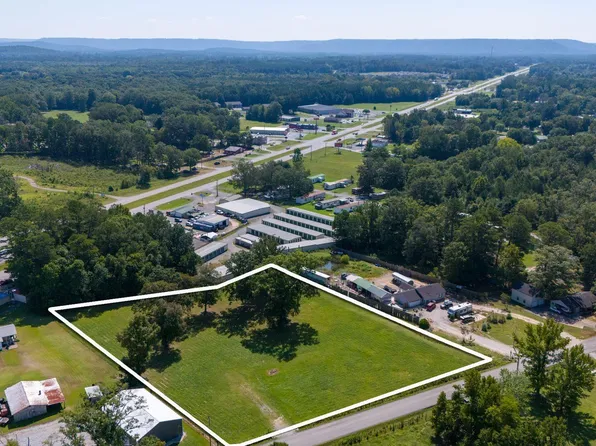 903 Ed Spears Rd, New Hope, AL 35760