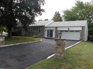 12 Laurel Rd, Southampton, PA 18966