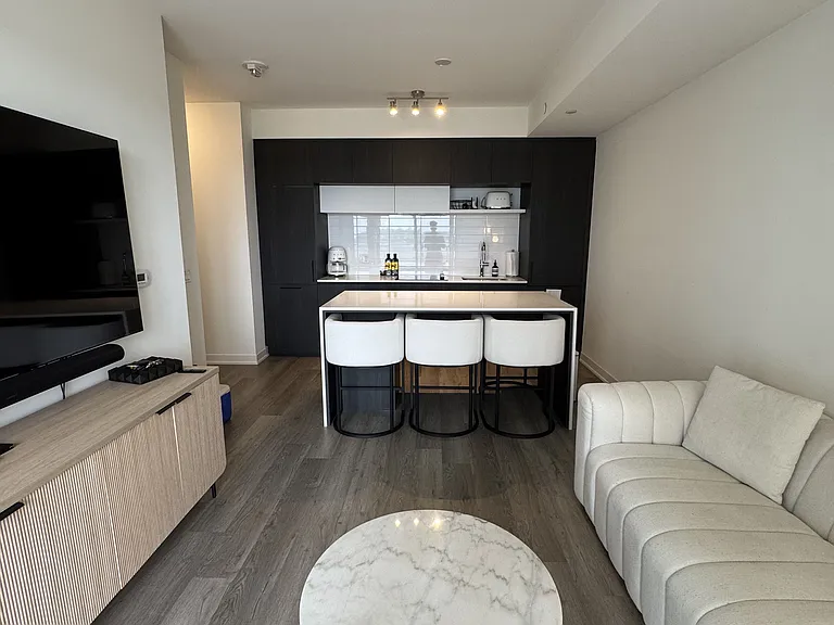 6 David Eyer Rd #601 — Photo 9