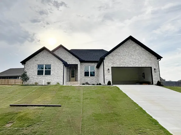 33 Tara Dr, Medina, TN 38355