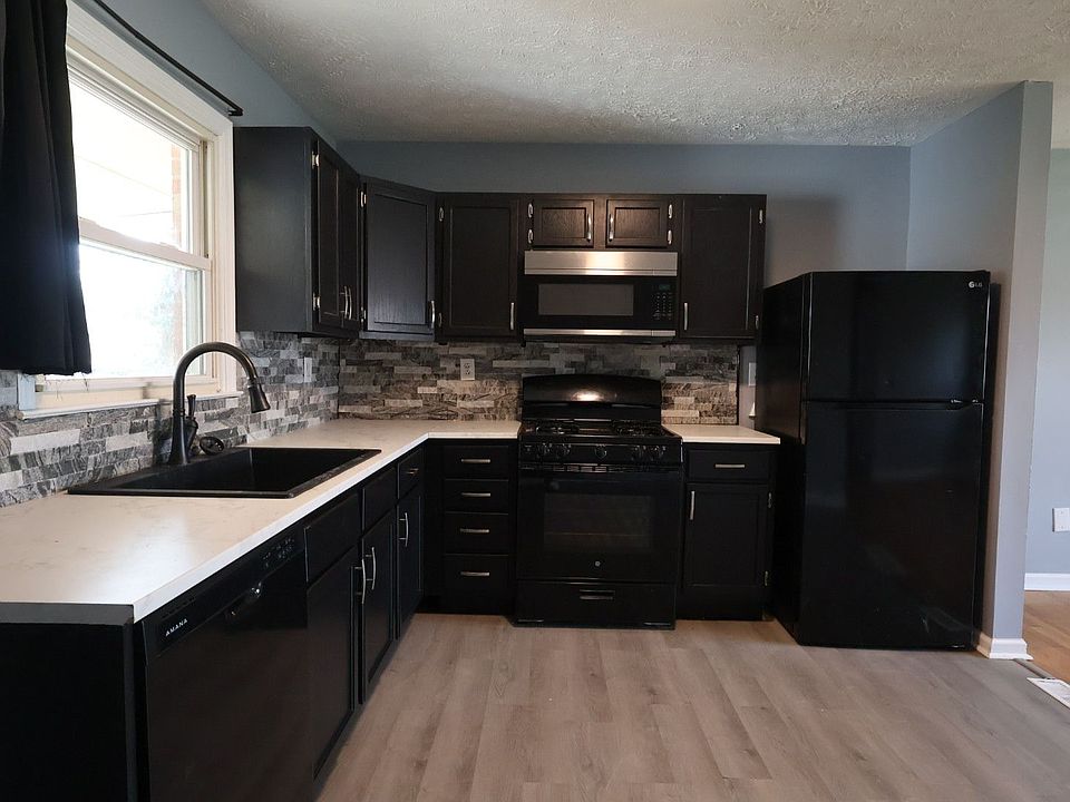 1st image of 308 Larkwood Dr #Z1
