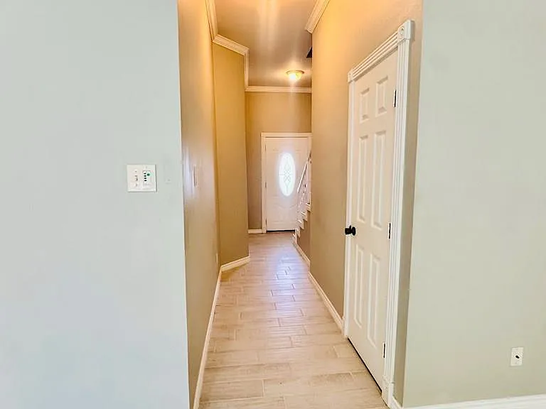 142 Country Club Rd — Photo 13